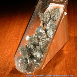 Lumps ampouled under argon